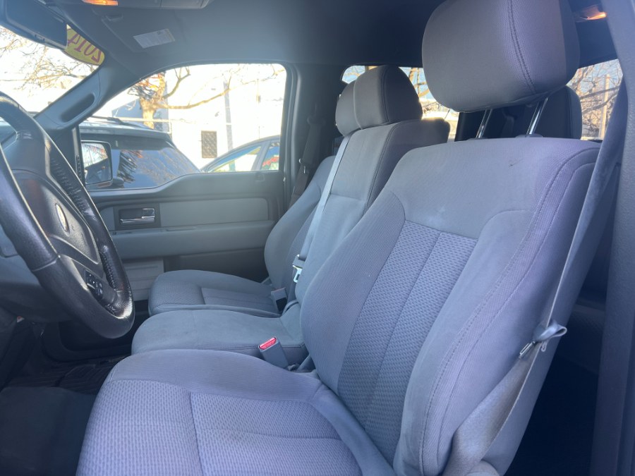 2014 Ford F-150 FX4 photo