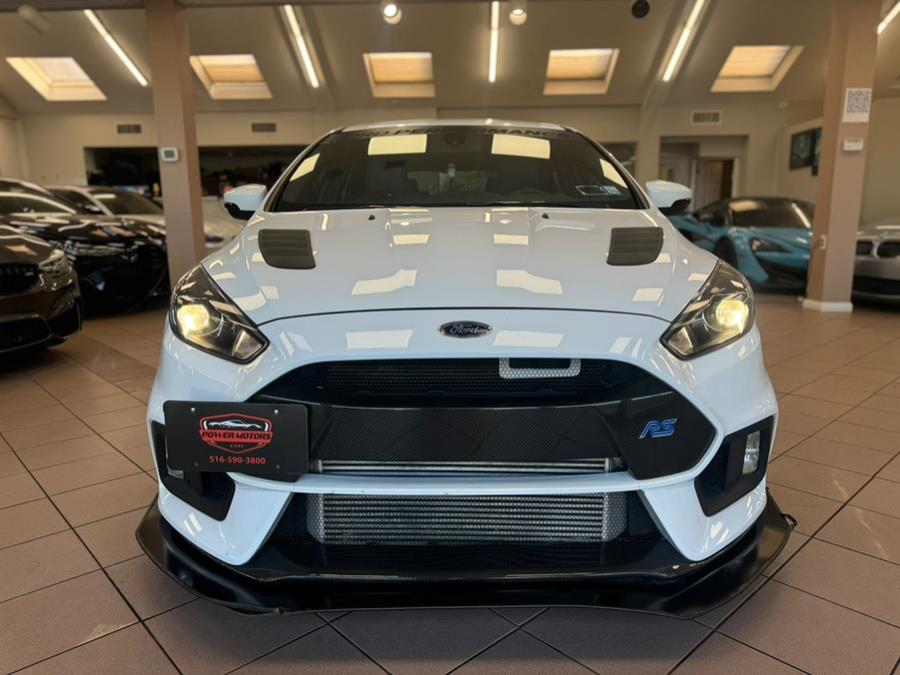 2016 Ford Focus 5dr HB RS photo