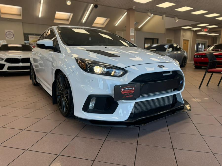 2016 Ford Focus 5dr HB RS photo