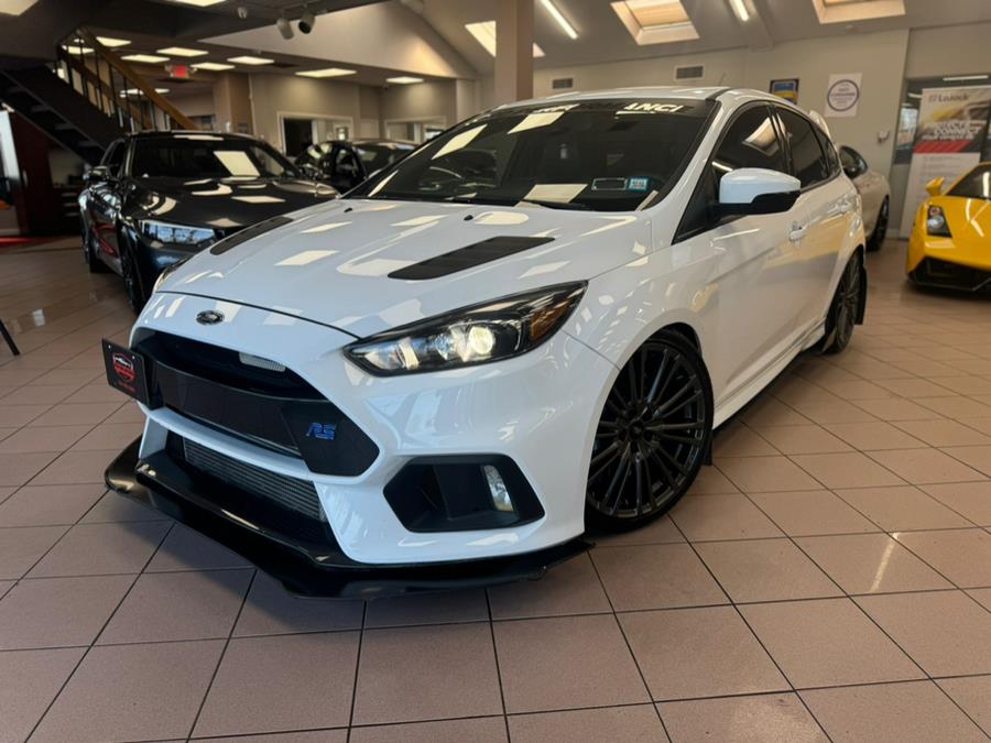 2016 Ford Focus 5dr HB RS photo
