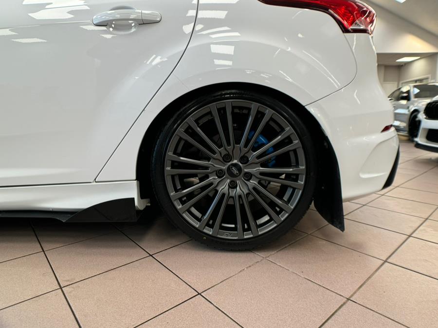 2016 Ford Focus 5dr HB RS photo