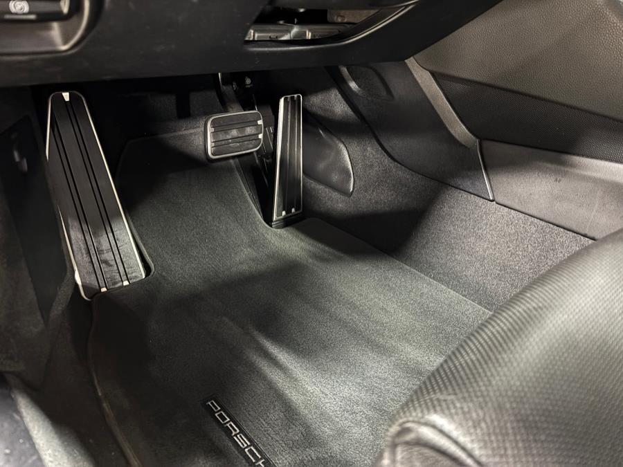 2015 Porsche 911 2dr Cpe Carrera S photo