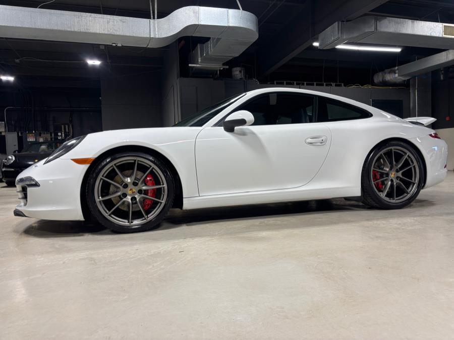 2015 Porsche 911 2dr Cpe Carrera S photo