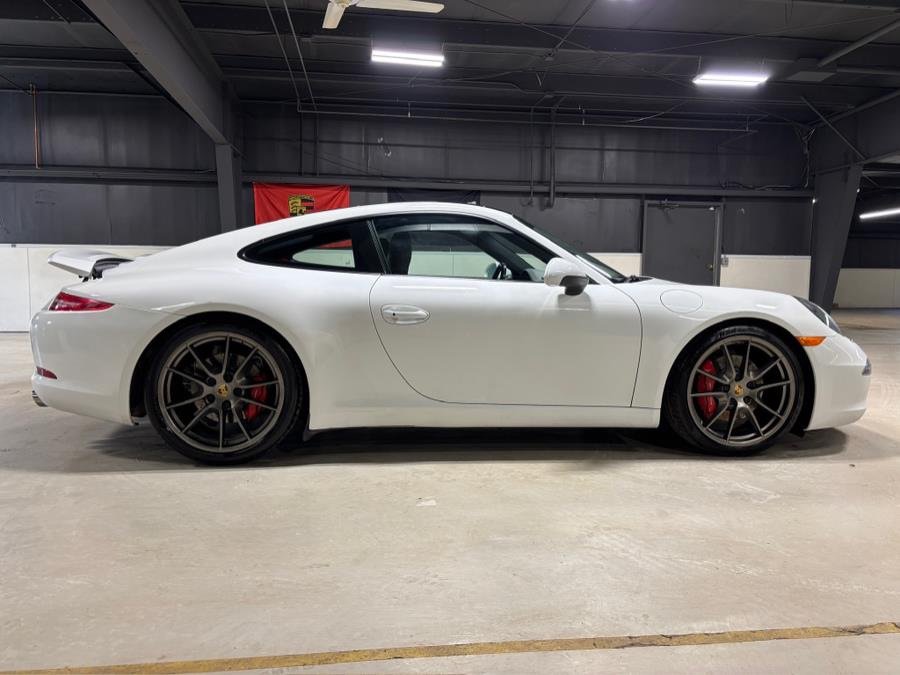 2015 Porsche 911 2dr Cpe Carrera S photo