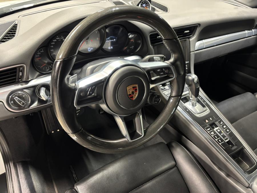 2015 Porsche 911 2dr Cpe Carrera S photo