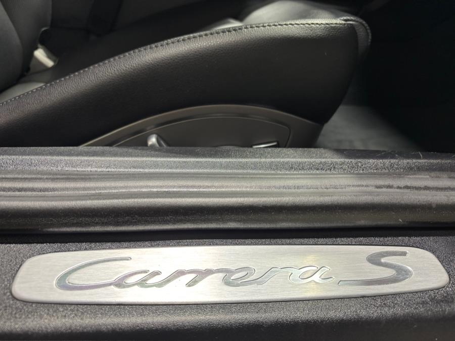 2015 Porsche 911 2dr Cpe Carrera S photo