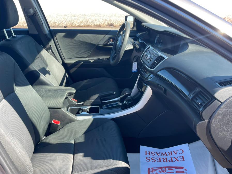 2017 Honda ACCORD SEDAN LX CVT photo