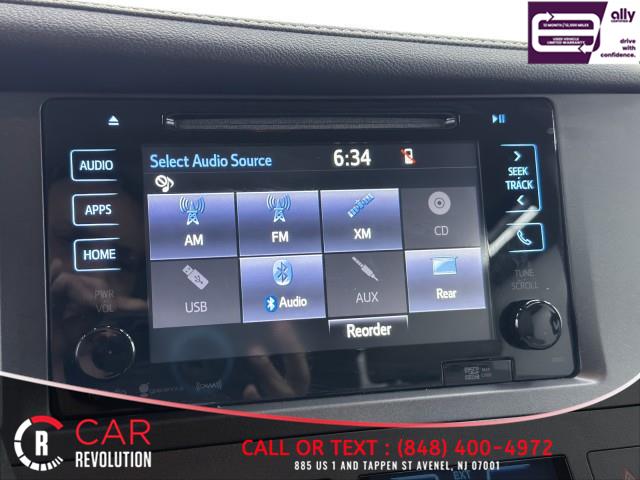 2017 Toyota Sienna XLE Premium AWD 7-PASSENGER photo