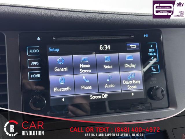 2017 Toyota Sienna XLE Premium AWD 7-PASSENGER photo