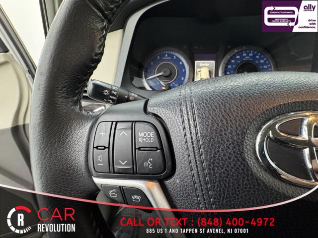 2017 Toyota Sienna XLE Premium AWD 7-PASSENGER photo