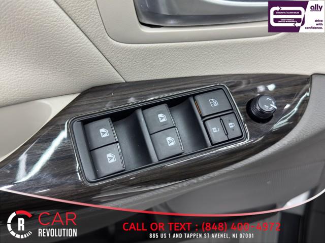 2017 Toyota Sienna XLE Premium AWD 7-PASSENGER photo