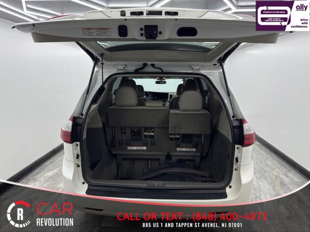 2017 Toyota Sienna XLE Premium AWD 7-PASSENGER photo