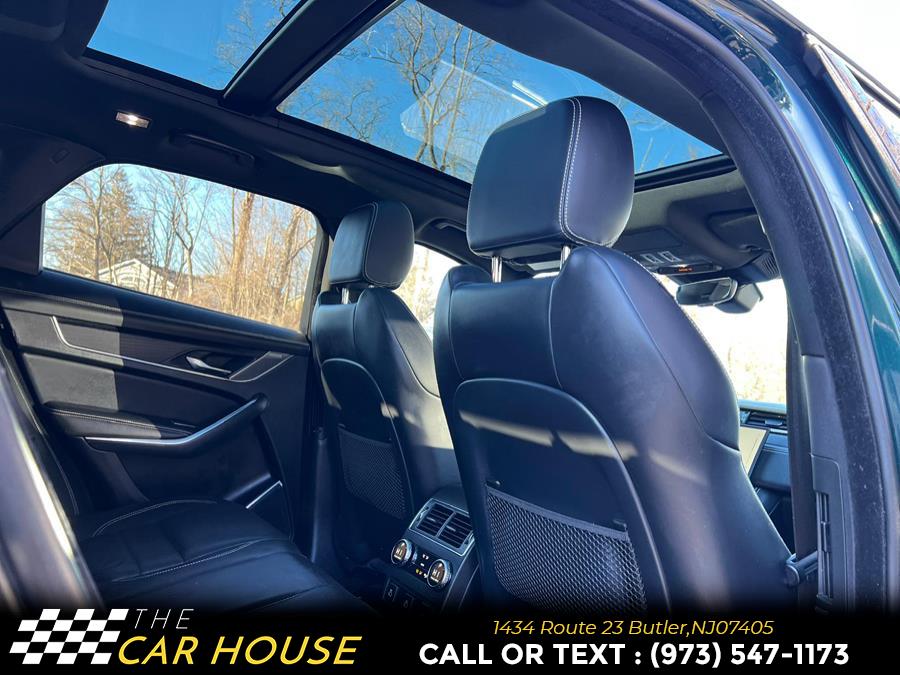 2021 Jaguar F-Pace P400 AWD R-Dynamic S photo