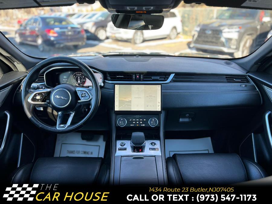 2021 Jaguar F-Pace P400 AWD R-Dynamic S photo