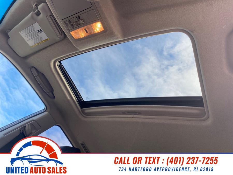 2012 Toyota Highlander Limited photo