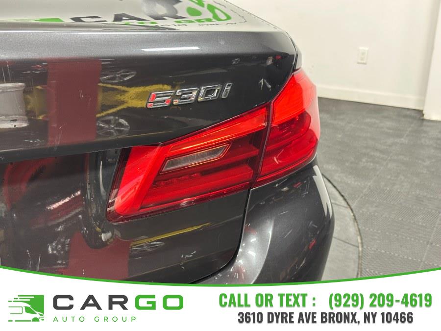 2019 BMW 5-Series 530i xDrive Sedan photo