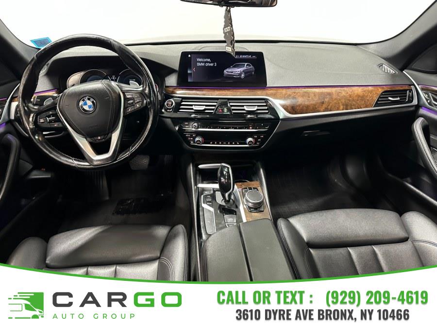 2019 BMW 5-Series 530i xDrive Sedan photo