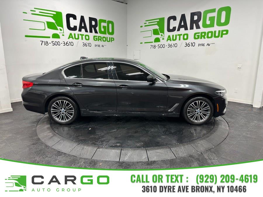 2019 BMW 5-Series 530i xDrive Sedan photo
