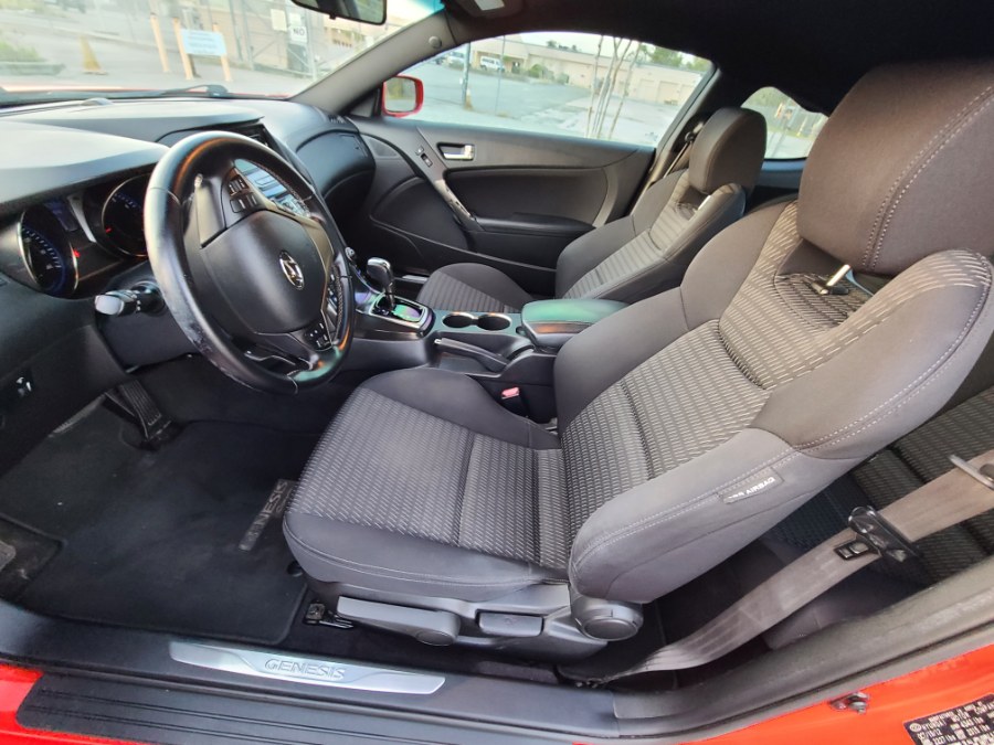 2013 Hyundai Genesis Coupe 2.0T photo