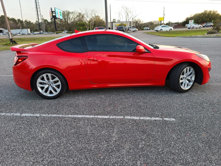 2013 Hyundai Genesis Coupe 2.0T photo
