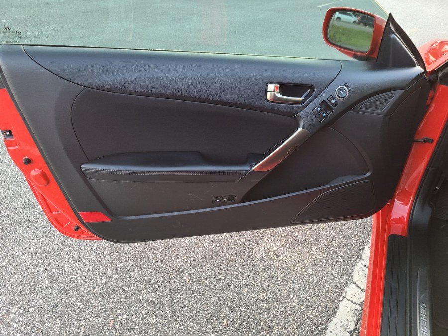 2013 Hyundai Genesis Coupe 2.0T photo