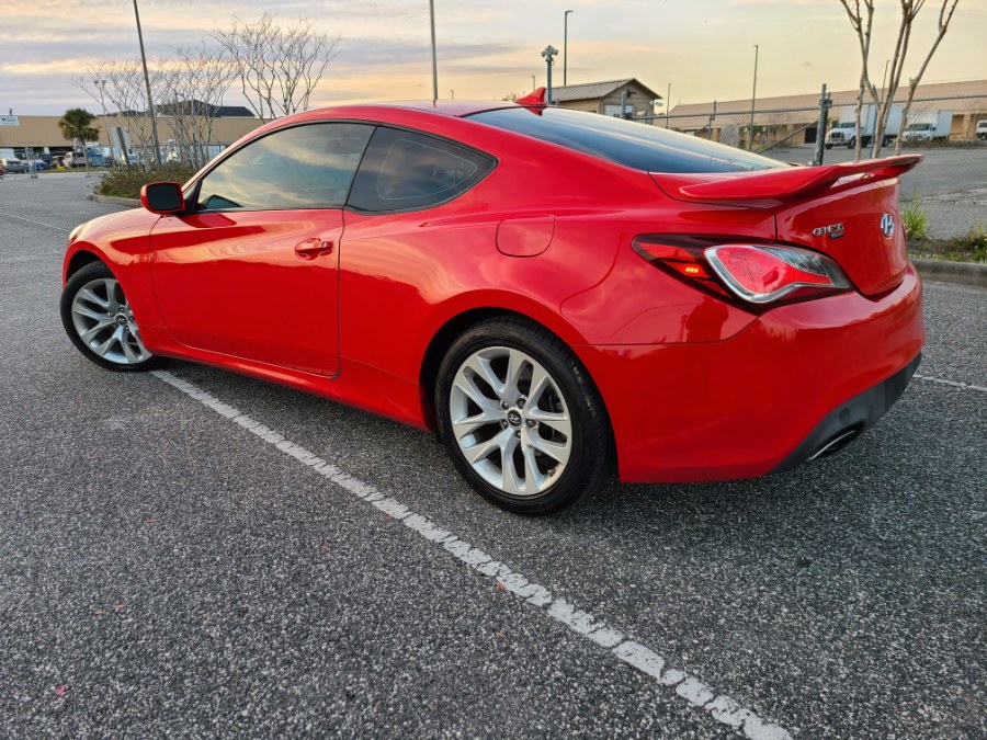 2013 Hyundai Genesis Coupe 2.0T photo