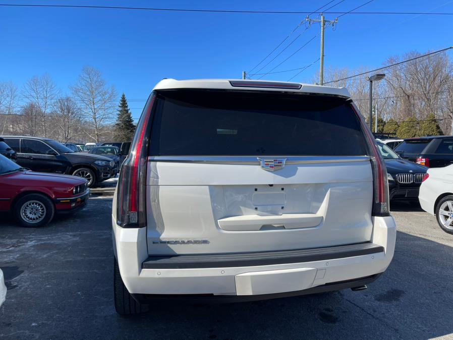 2015 Cadillac Escalade 4WD 4dr Premium photo