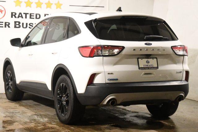 2020 Ford Escape Hybrid SE Sport photo