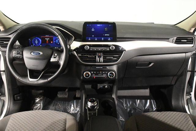 2020 Ford Escape Hybrid SE Sport photo