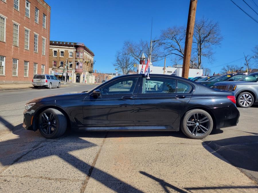 2016 BMW 7-Series 4dr Sdn 750i xDrive AWD photo
