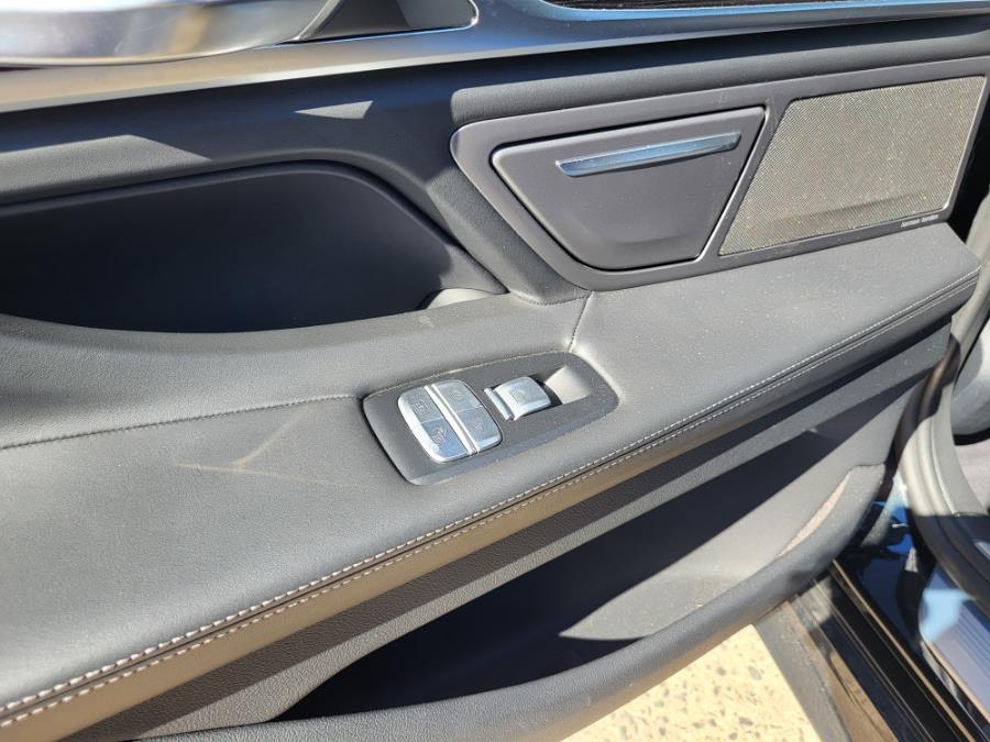 2016 BMW 7-Series 4dr Sdn 750i xDrive AWD photo