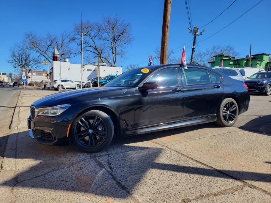 2016 BMW 7-Series 4dr Sdn 750i xDrive AWD photo