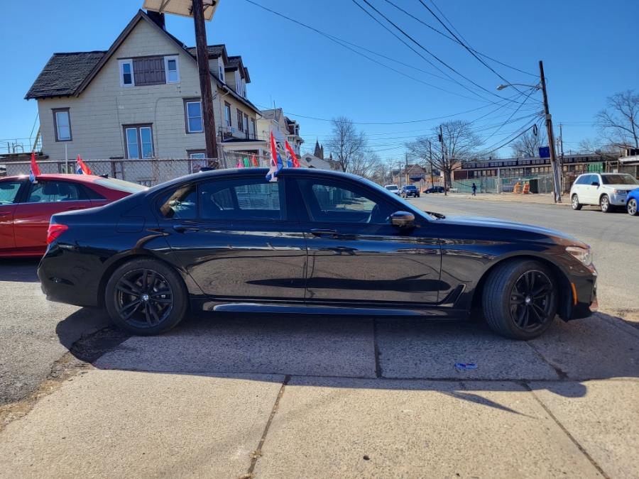 2016 BMW 7-Series 4dr Sdn 750i xDrive AWD photo