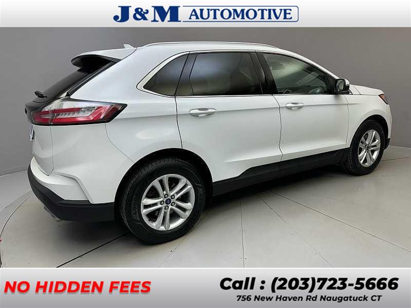 2019 Ford Edge SEL photo