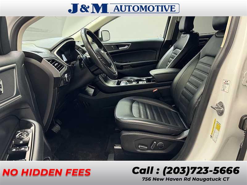 2019 Ford Edge SEL photo