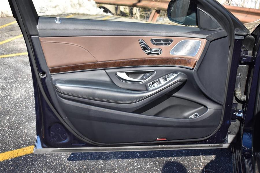 2019 Mercedes-Benz S-Class S 560 4MATIC AWD 4dr Sedan photo