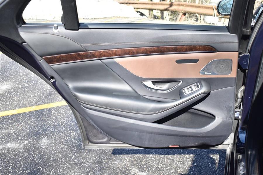 2019 Mercedes-Benz S-Class S 560 4MATIC AWD 4dr Sedan photo