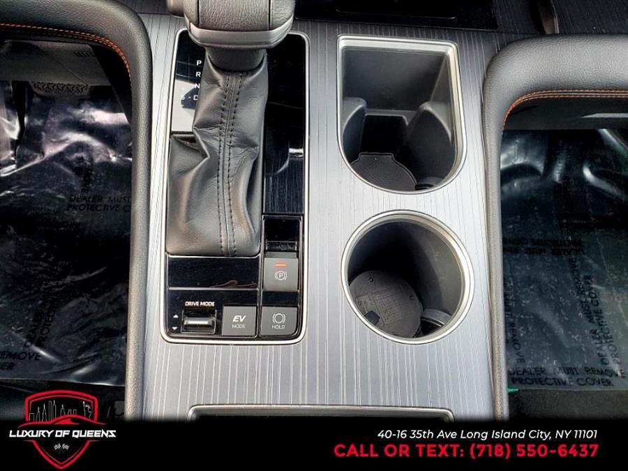 2022 Toyota Sienna XSE AWD 7-Passenger Natl photo