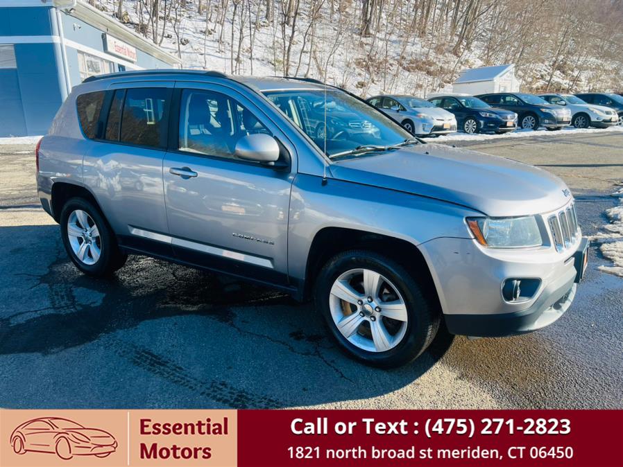 2015 Jeep Compass 4WD 4dr Latitude photo