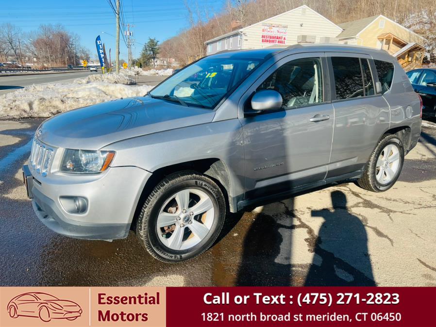 2015 Jeep Compass 4WD 4dr Latitude photo