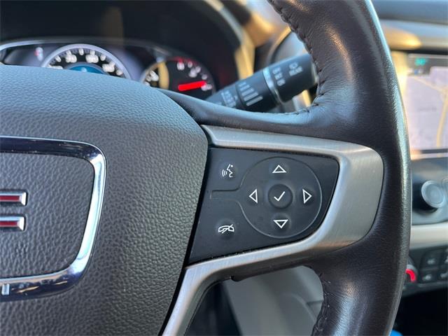 2019 GMC Acadia Denali photo