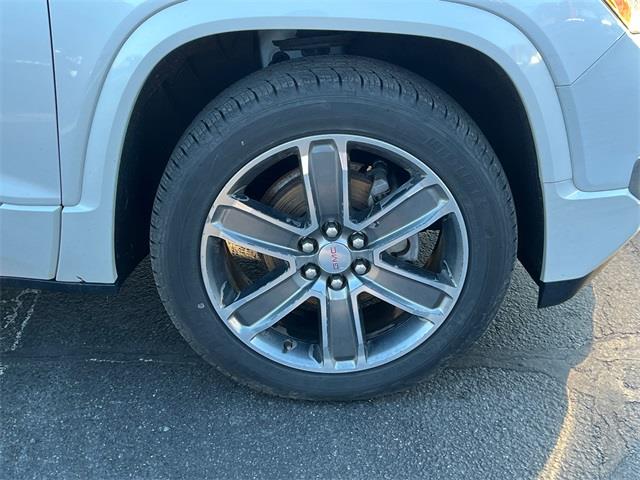 2019 GMC Acadia Denali photo