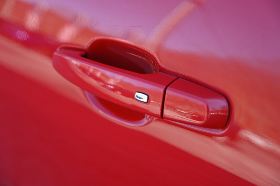 2023 Chevrolet Camaro 2dr Cpe 1LT photo