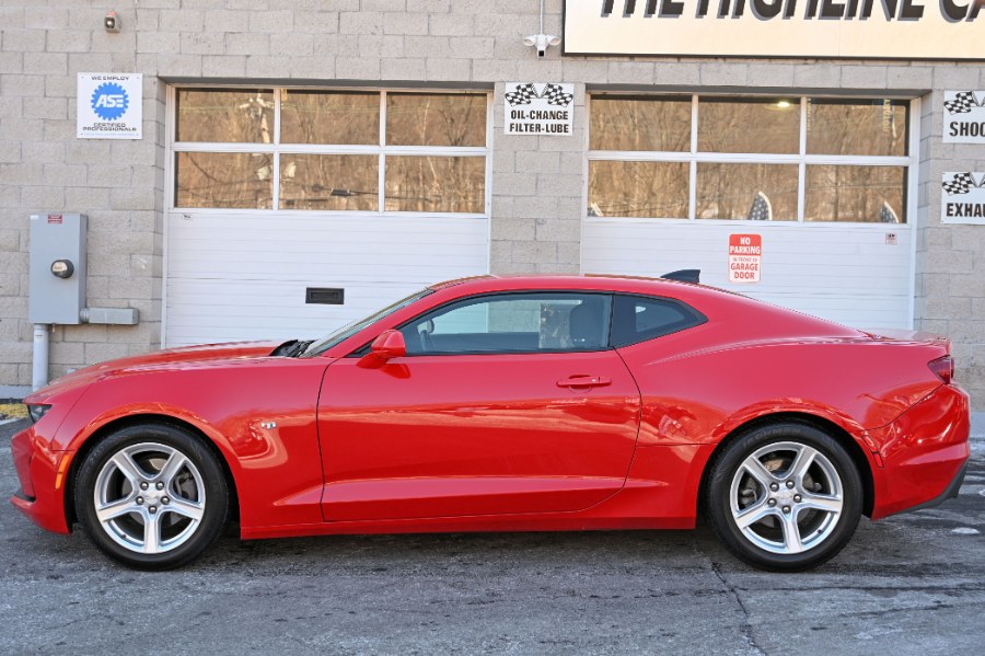 2023 Chevrolet Camaro 2dr Cpe 1LT photo