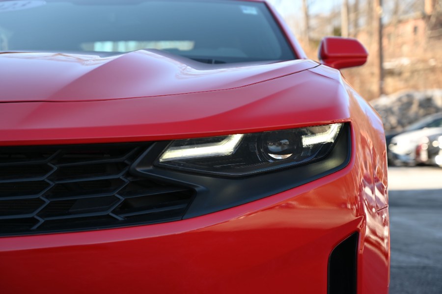 2023 Chevrolet Camaro 2dr Cpe 1LT photo
