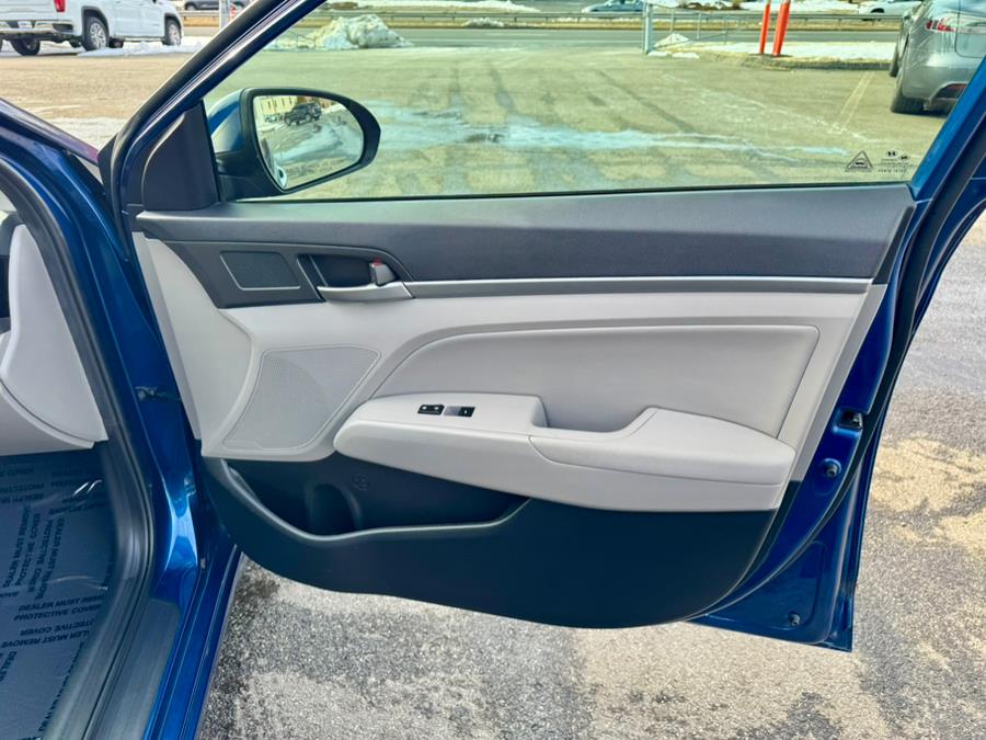 2017 Hyundai Elantra SE 2.0L Auto (Alabama) *Ltd Av photo