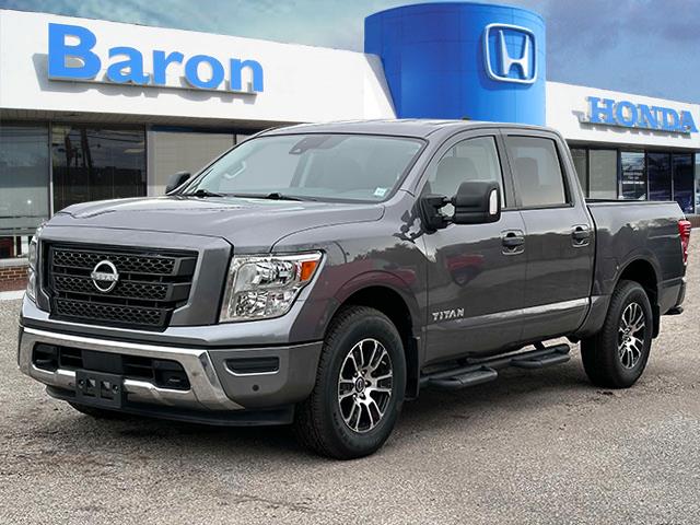 2023 Nissan Titan SV photo