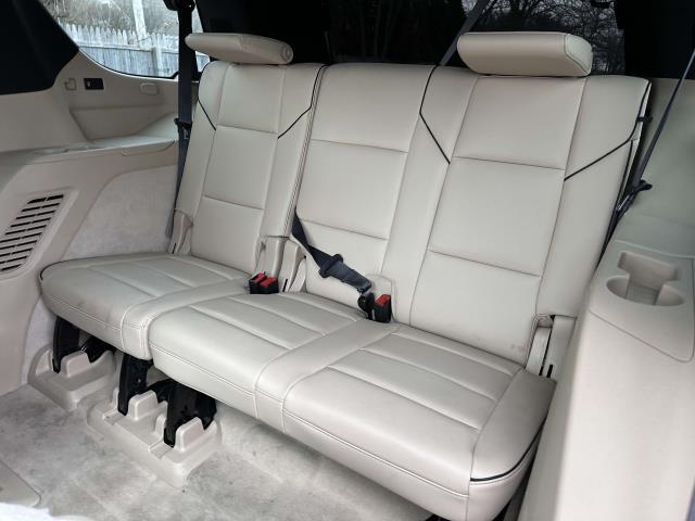2023 Cadillac Escalade Premium Luxury photo