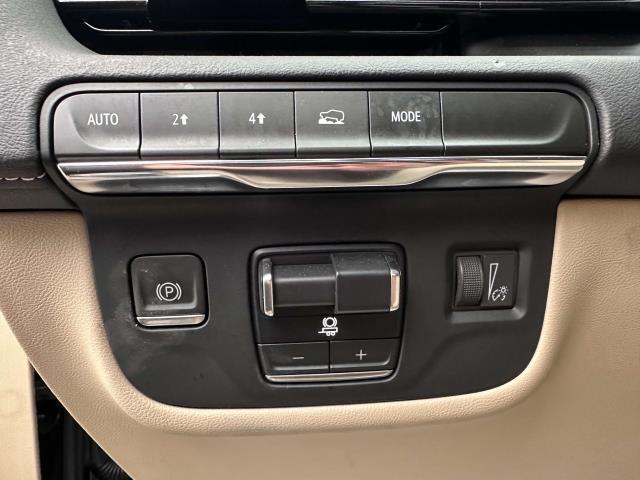 2023 Cadillac Escalade Premium Luxury photo