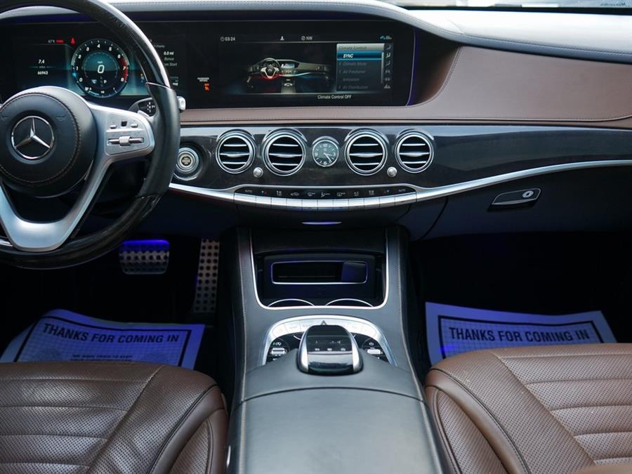 2019 Mercedes-Benz S-Class S 560 photo